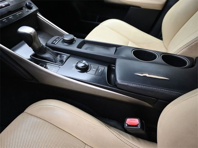 Used 2014 Lexus IS 250 image 19