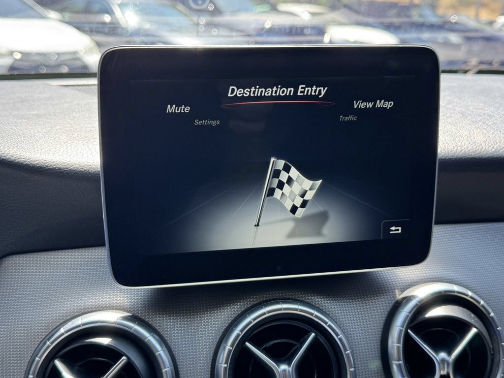 Used 2018 Mercedes-Benz CLA 250 image 17
