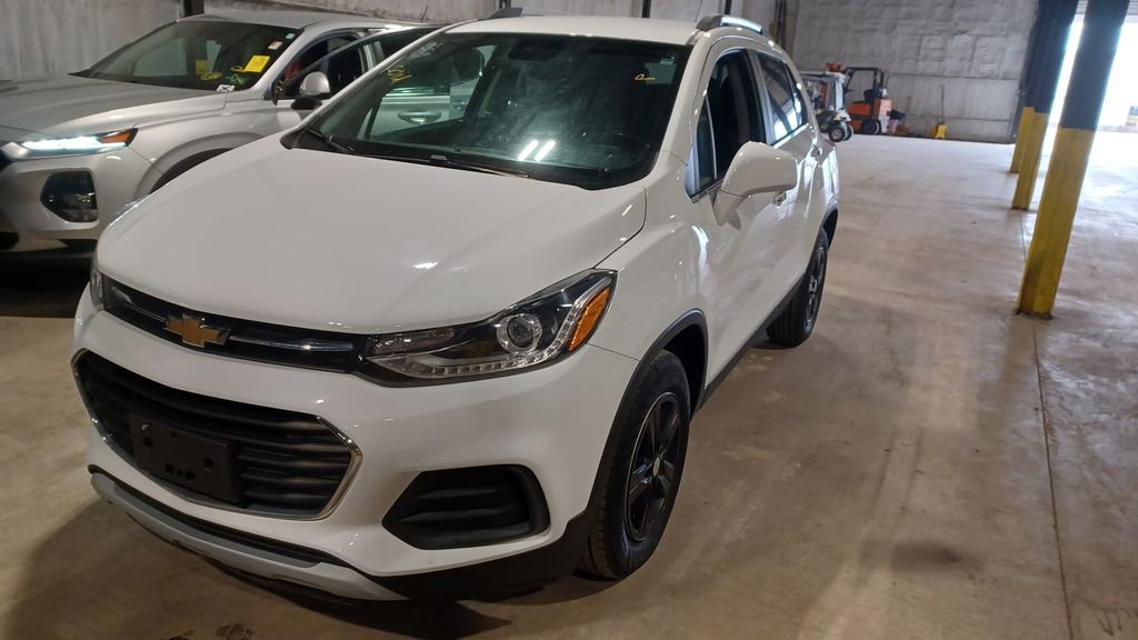 Used 2020 Chevrolet Trax LT w/ LT Convenience Package