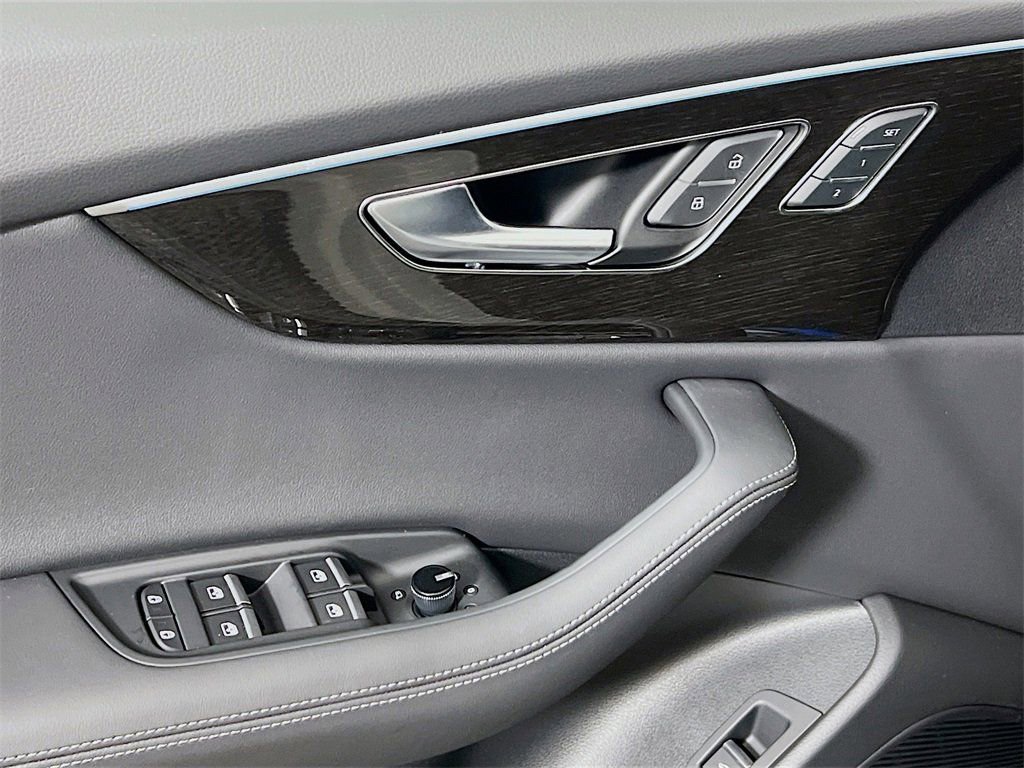 New 2026 Audi Q8 Premium Plus AWD/4WD image 19