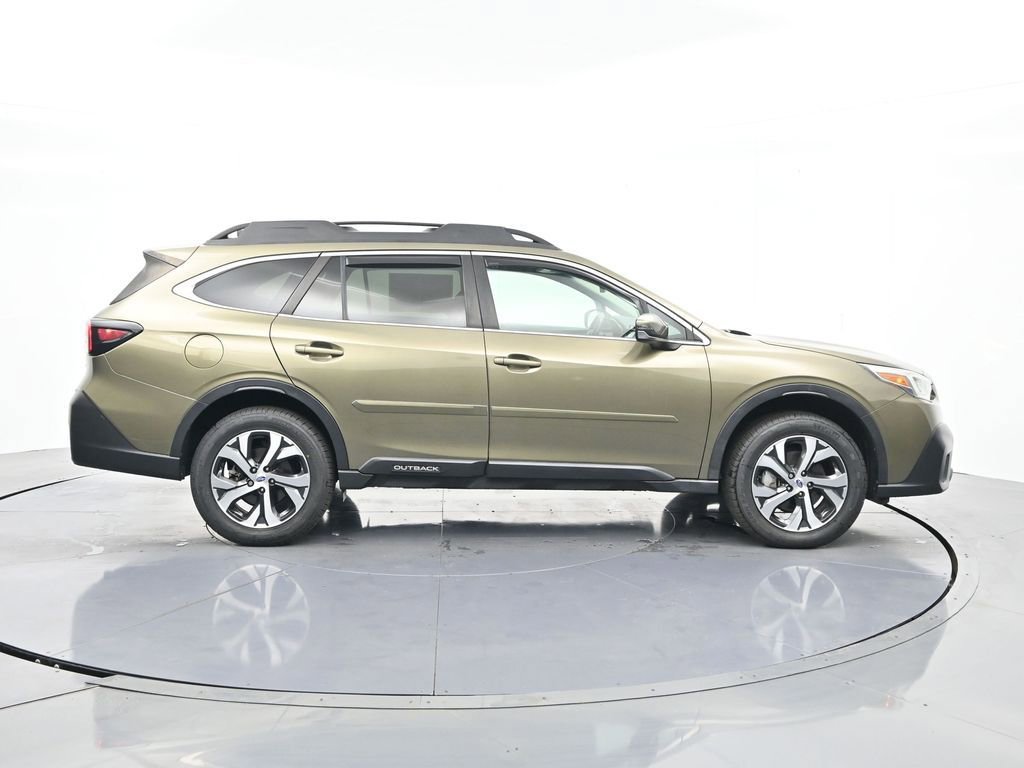 Used 2021 Subaru Outback Limited image 4