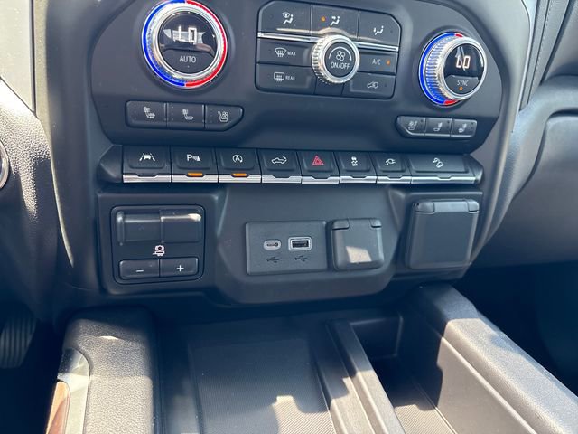 Used 2020 GMC Sierra 1500 SLT w/ SLT Premium Plus Package AWD/4WD image 33