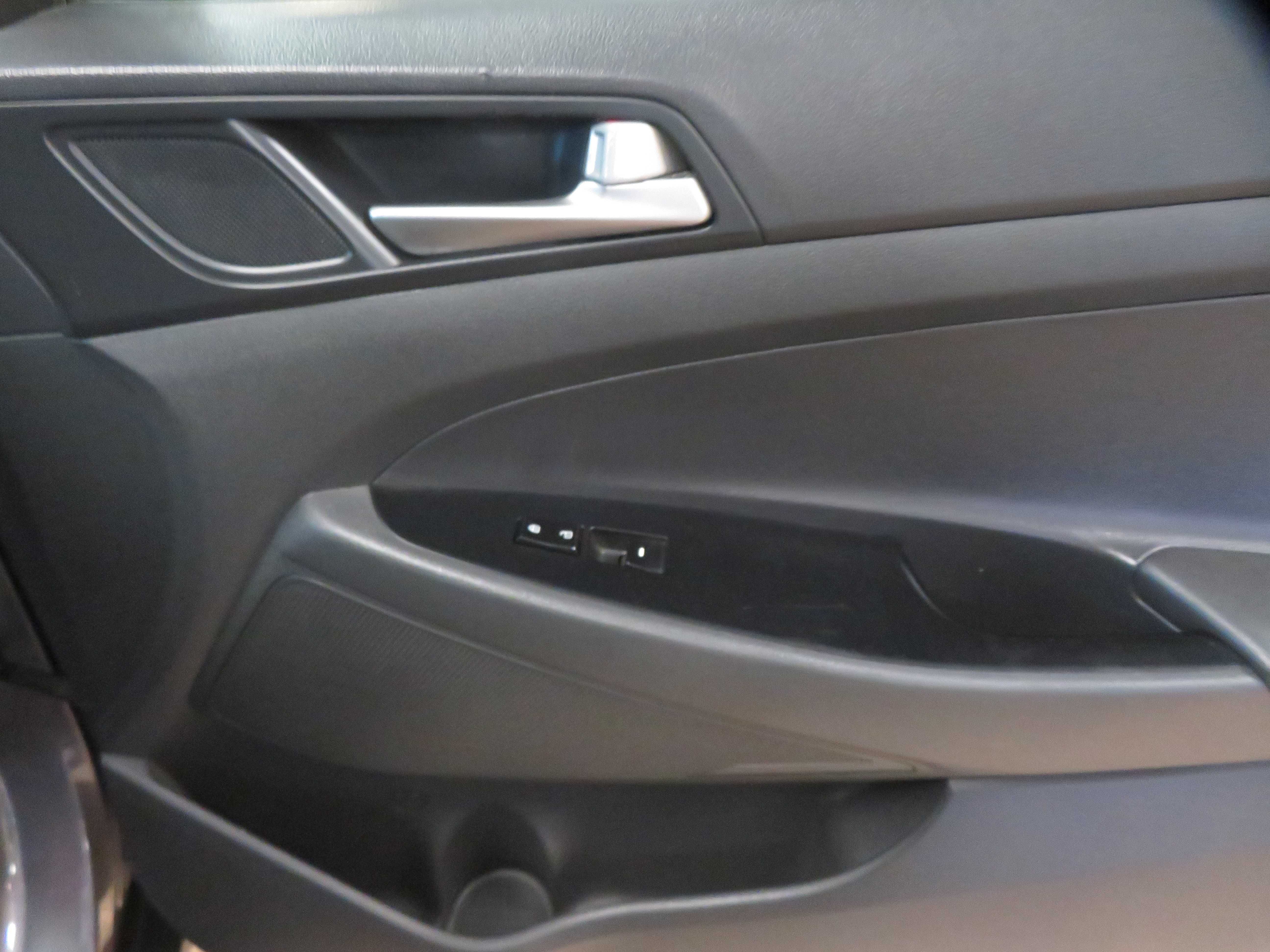 Used 2020 Hyundai Tucson SEL w/ Cargo Package FWD image 24