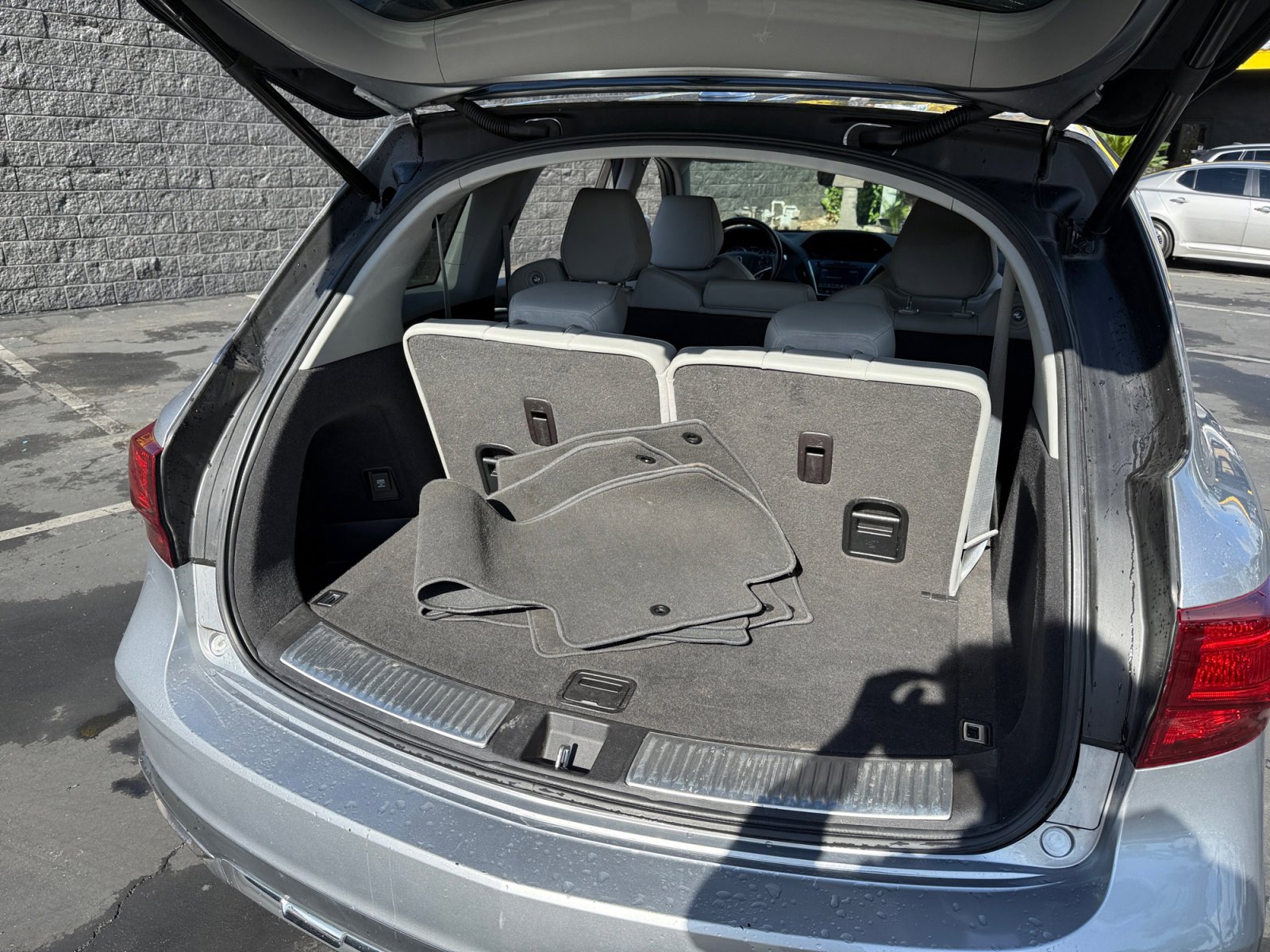 Used 2020 Acura MDX SH-AWD image 22