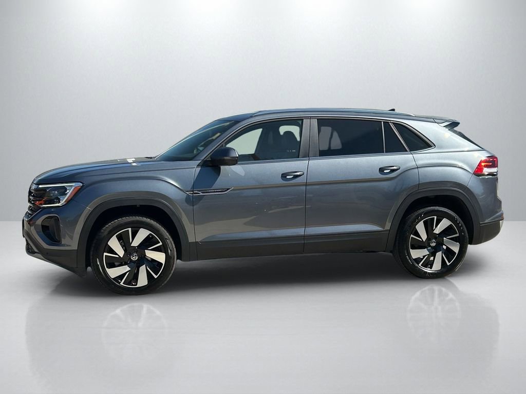 Used 2025 Volkswagen Atlas Cross Sport SE image 8