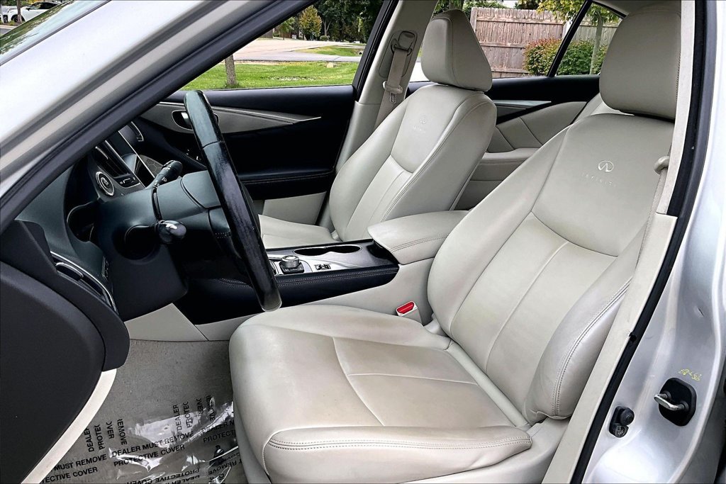 Used 2014 INFINITI Q50 Premium w/ Navigation Package AWD/4WD image 15
