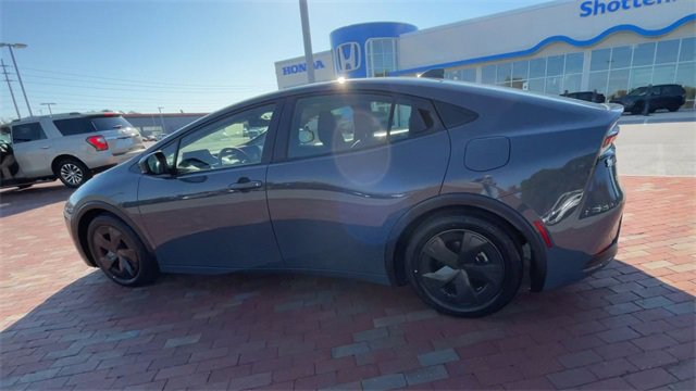 Used 2023 Toyota Prius LE image 7