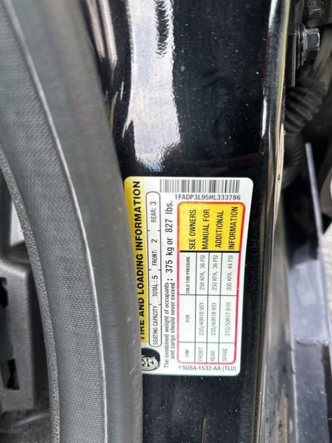 Used 2017 Ford Focus ST image 32