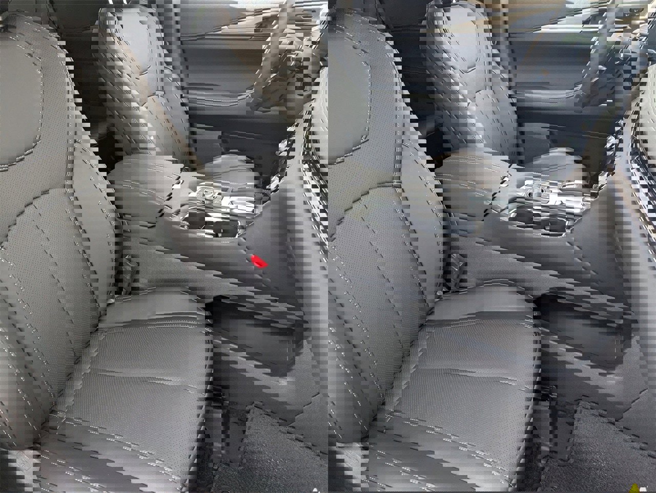 New 2026 INFINITI QX60 Luxe w/ Family Package image 28