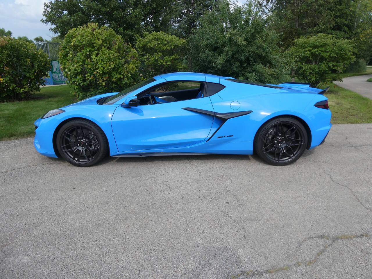 Used 2024 Chevrolet Corvette Z06 image 5