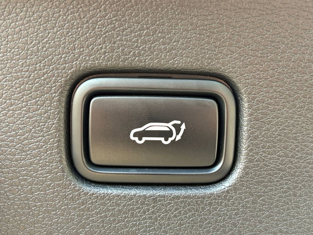 Used 2023 Kia Sportage X-Line w/ X-Line Premium Package AWD/4WD image 11