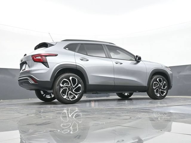 New 2026 Chevrolet Trax RS w/ Driver Confidence Package FWD image 45