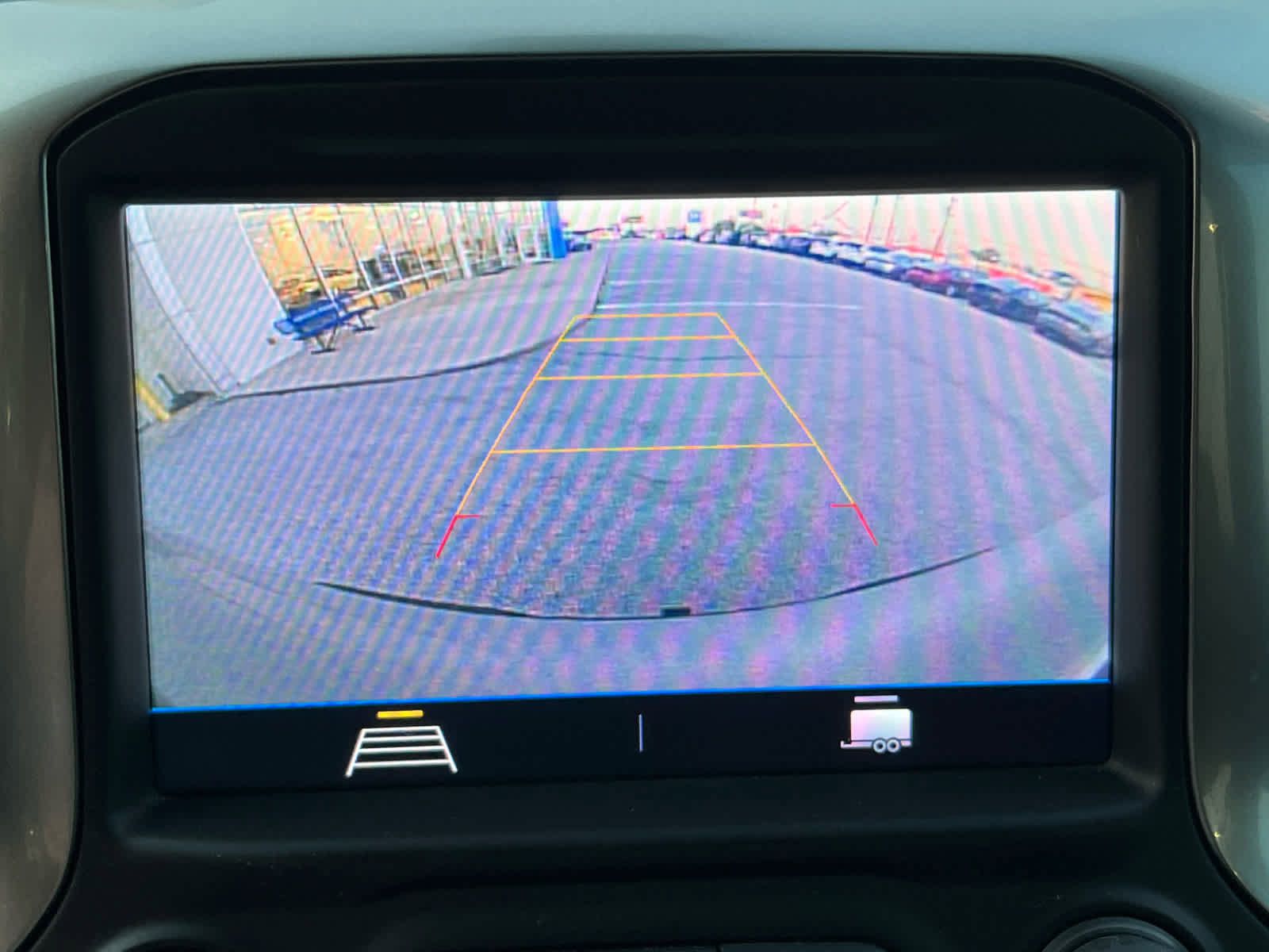 Used 2021 Chevrolet Silverado 1500 LT Trail Boss w/ Bed Protection Package AWD/4WD image 18