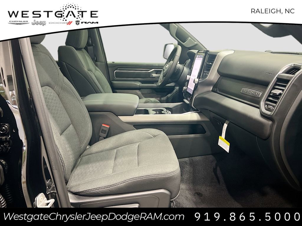 New 2026 RAM 1500 4x4 Crew Cab image 10