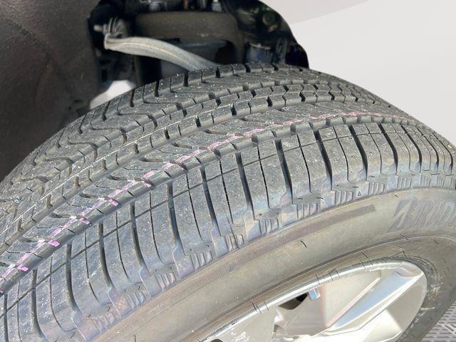 Used 2020 Chevrolet Silverado 1500 Custom w/ Custom Value Package image 28