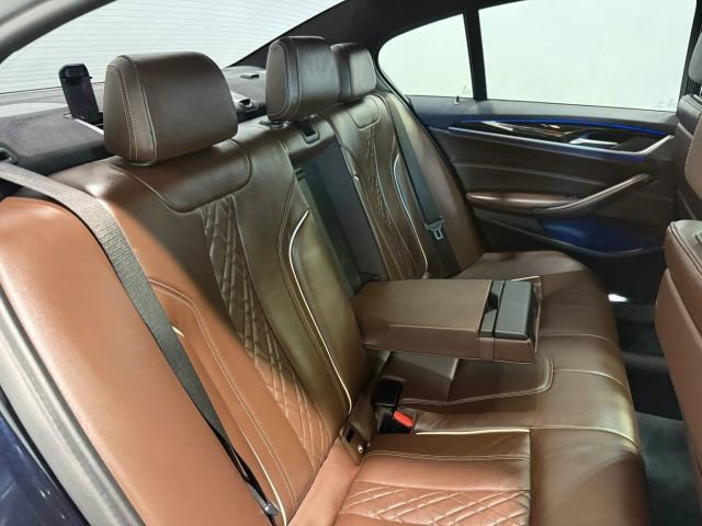 Used 2019 BMW 540i w/ M Sport Package image 30