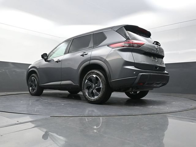 Used 2024 Nissan Rogue SV FWD image 35
