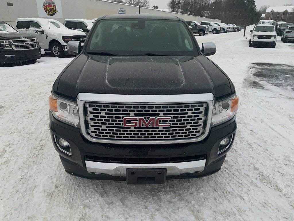 Used 2020 GMC Canyon Denali image 4
