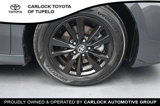 Used 2025 Toyota Camry LE FWD image 40