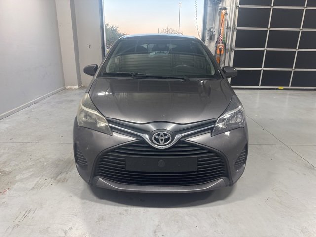 Used 2017 Toyota Yaris L image 21