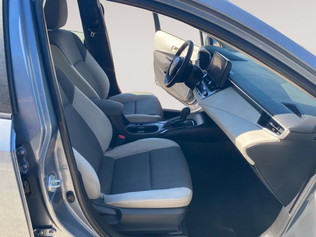 Used 2024 Toyota Corolla LE w/ LE Convenience Package image 15