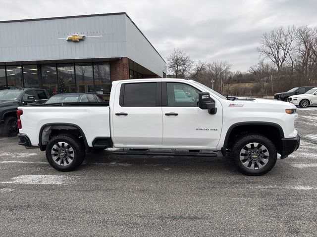 Used 2025 Chevrolet Silverado 2500 Custom w/ Custom Value Package image 7