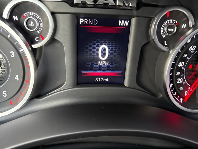 New 2026 RAM 2500 Big Horn AWD/4WD image 21