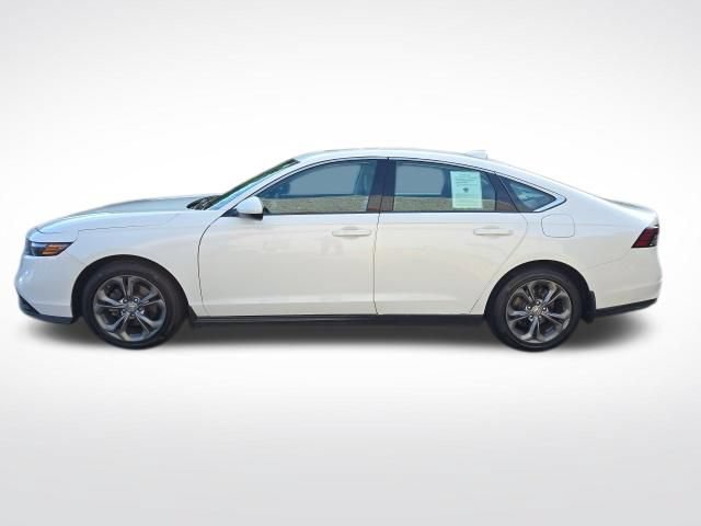 Used 2024 Honda Accord EX image 2