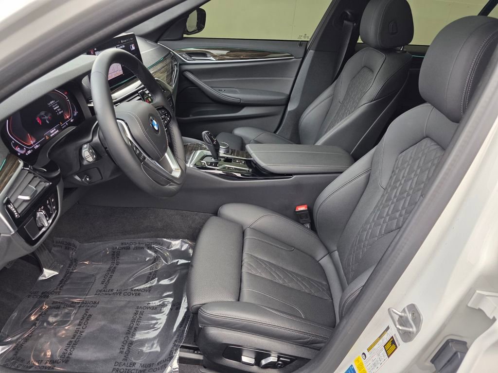 Used 2021 BMW 540i 540i w/ Convenience Package image 9