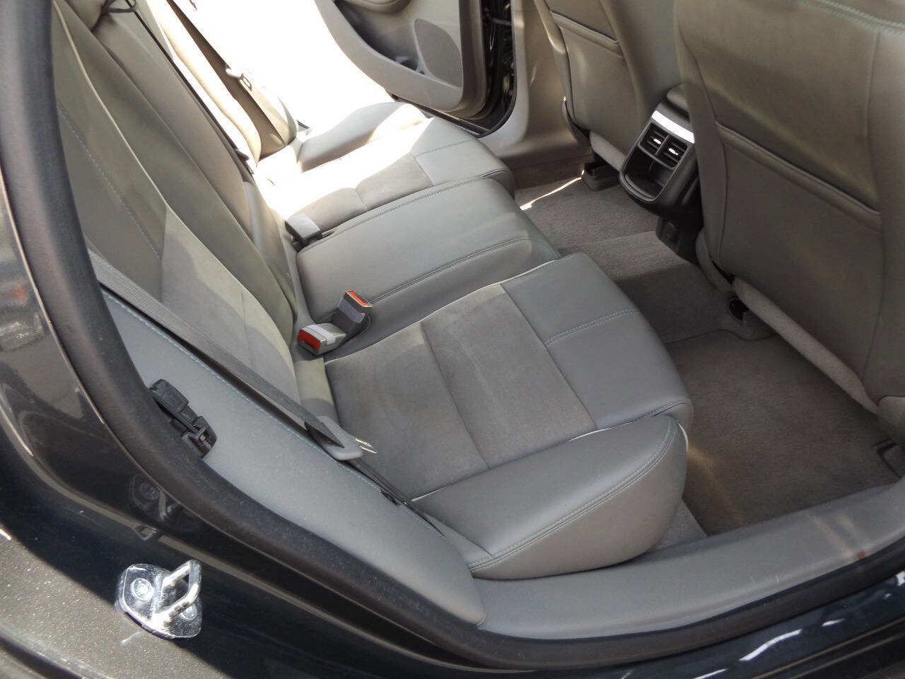 Used 2014 Chevrolet Impala LT w/ Premium Seating Package image 25