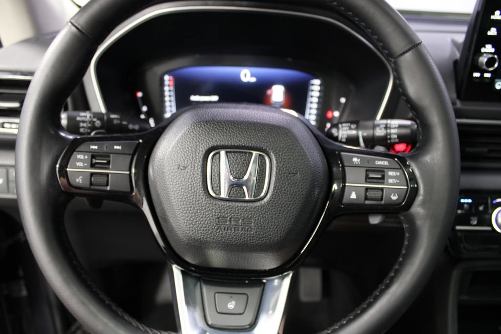 Used 2023 Honda Pilot Elite image 36