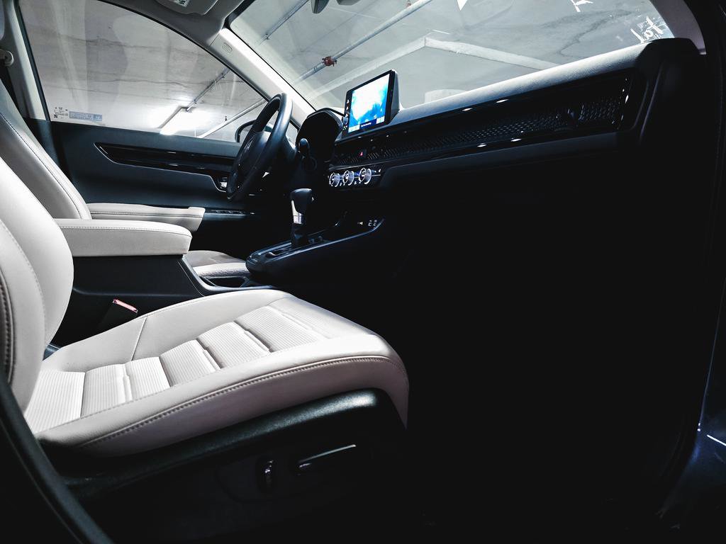 Used 2024 Honda CR-V EX-L image 32