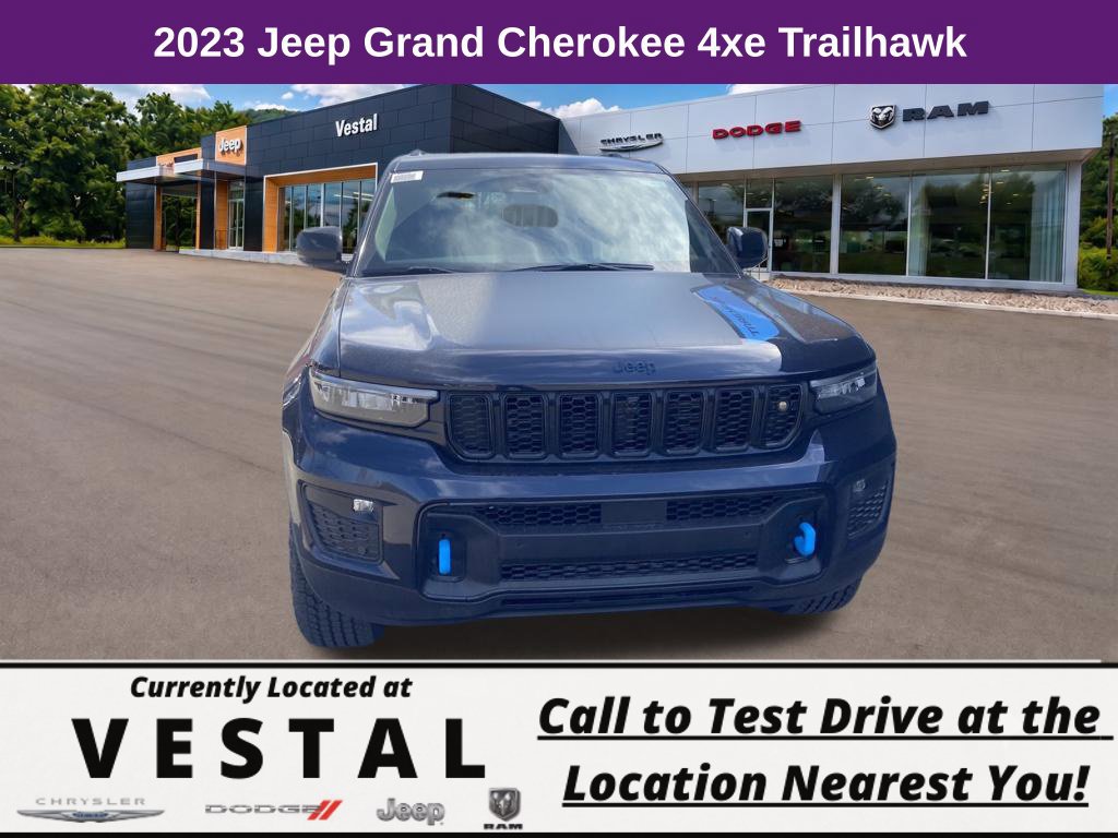 New 2023 Jeep Grand Cherokee Trailhawk w/ Advanced Protech Group II AWD/4WD image 2
