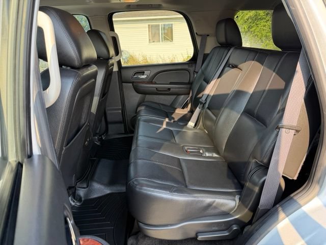 Used 2014 Chevrolet Tahoe LT AWD/4WD image 10