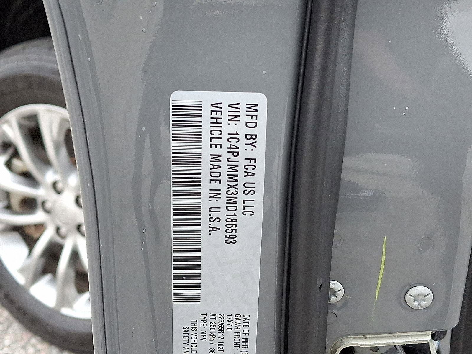 Used 2021 Jeep Cherokee Latitude Lux w/ Comfort/Convenience Group image 25