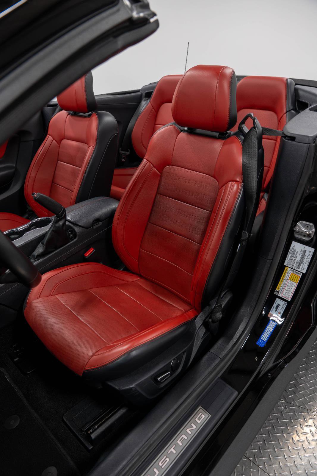 Used 2015 Ford Mustang GT Premium w/ Equipment Group 401A image 64