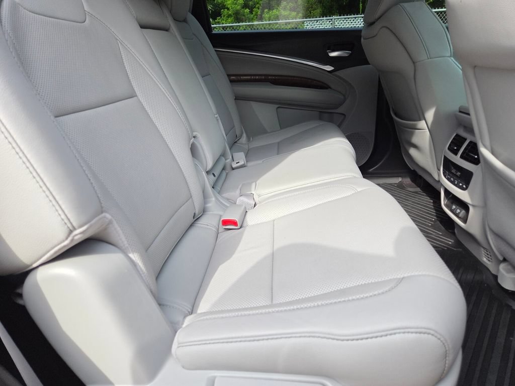 Used 2020 Acura MDX FWD w/ Technology Package image 17