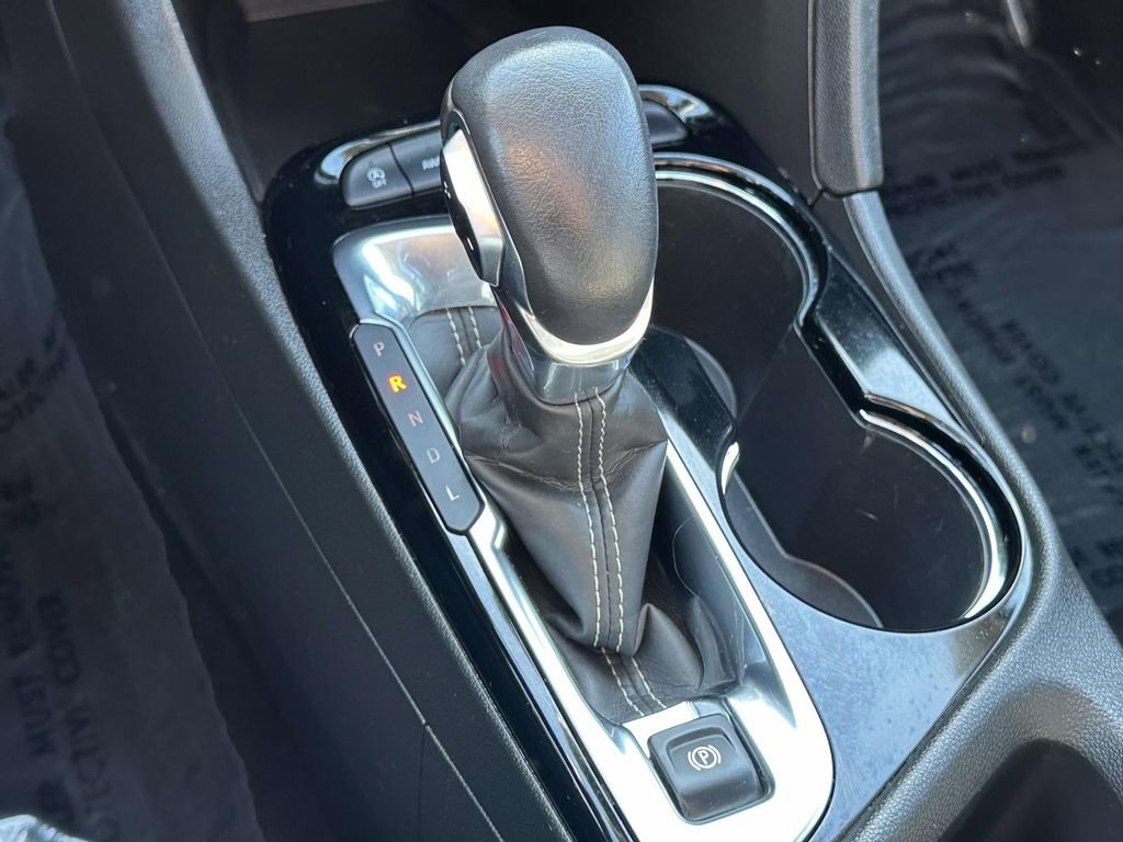 Certified 2023 Buick Encore GX Essence w/ Experience Buick Package image 31