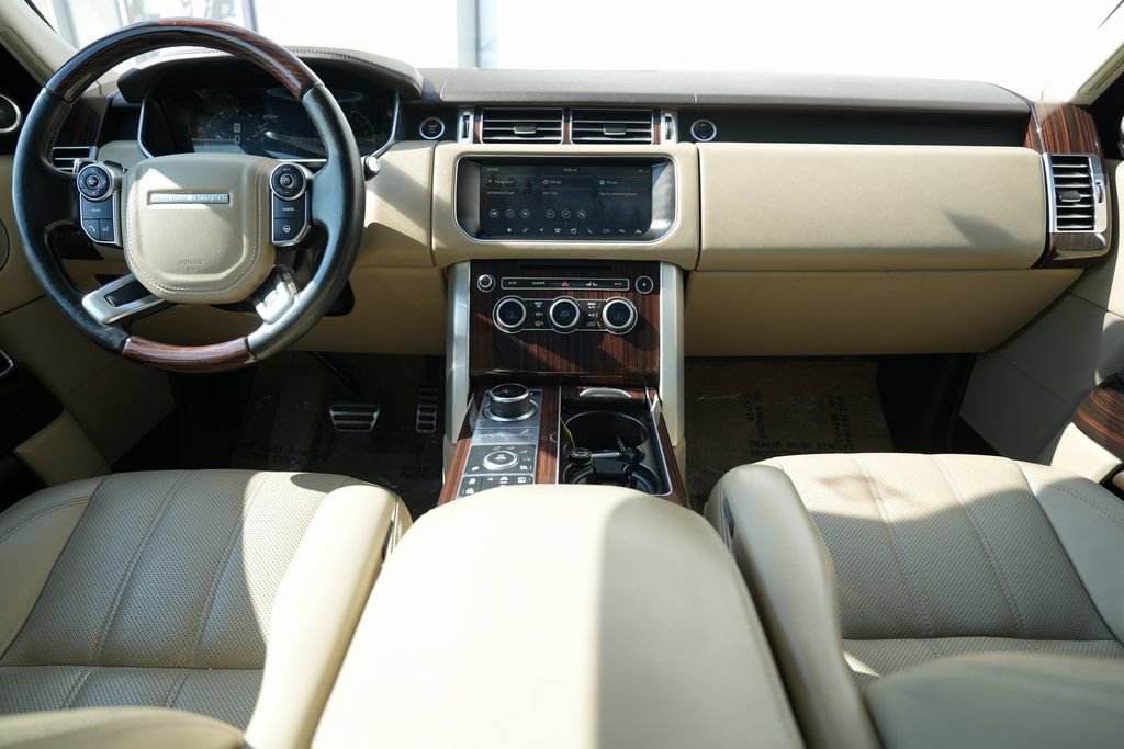 Used 2017 Land Rover Range Rover Supercharged image 44