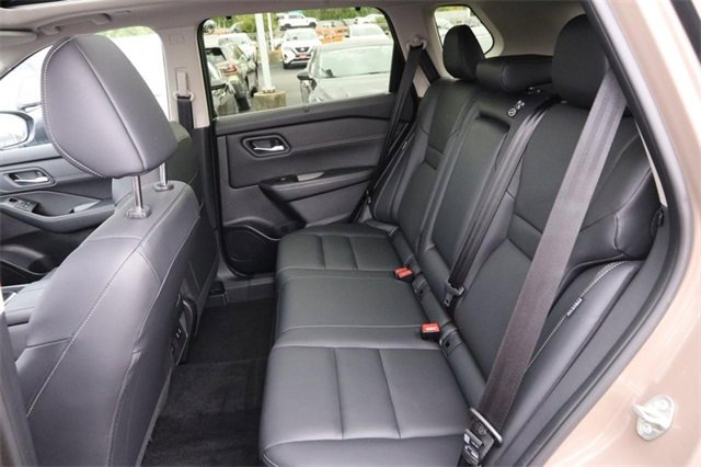 Certified 2024 Nissan Rogue SL w/ SL Premium Package image 10