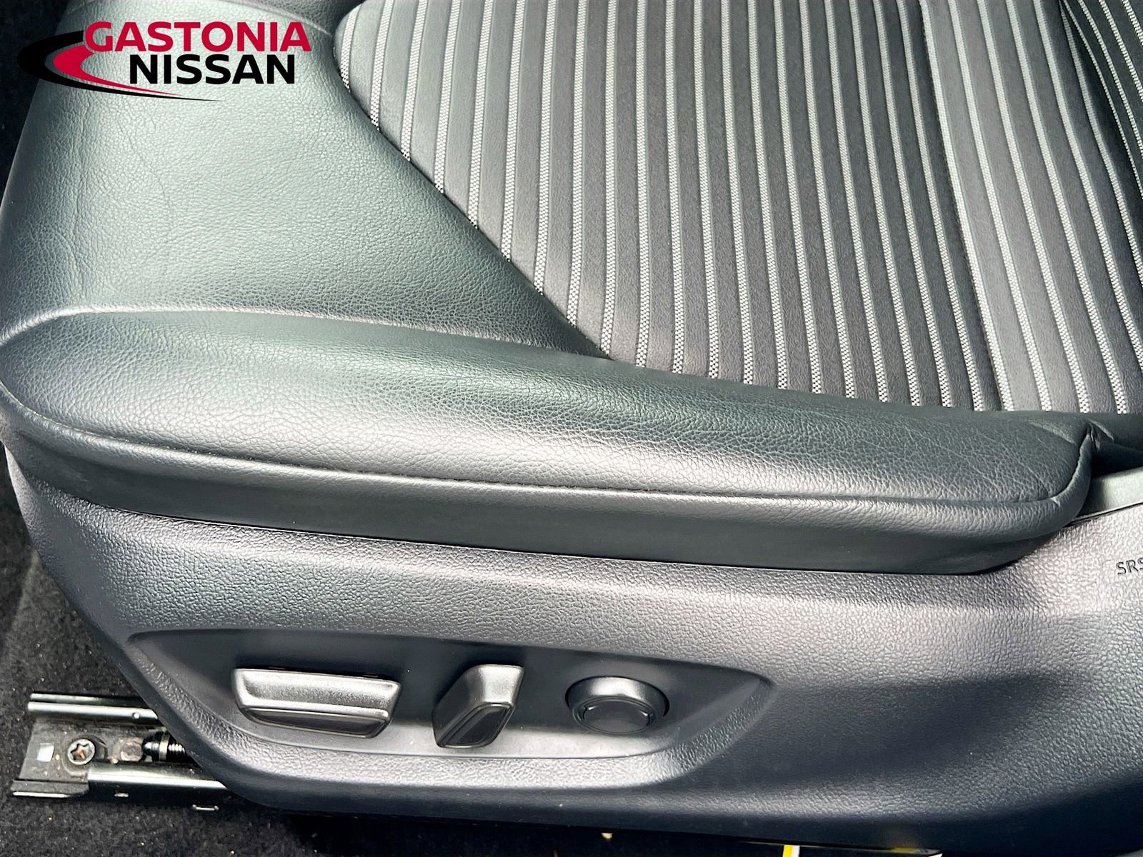 Used 2023 Toyota Camry SE image 26