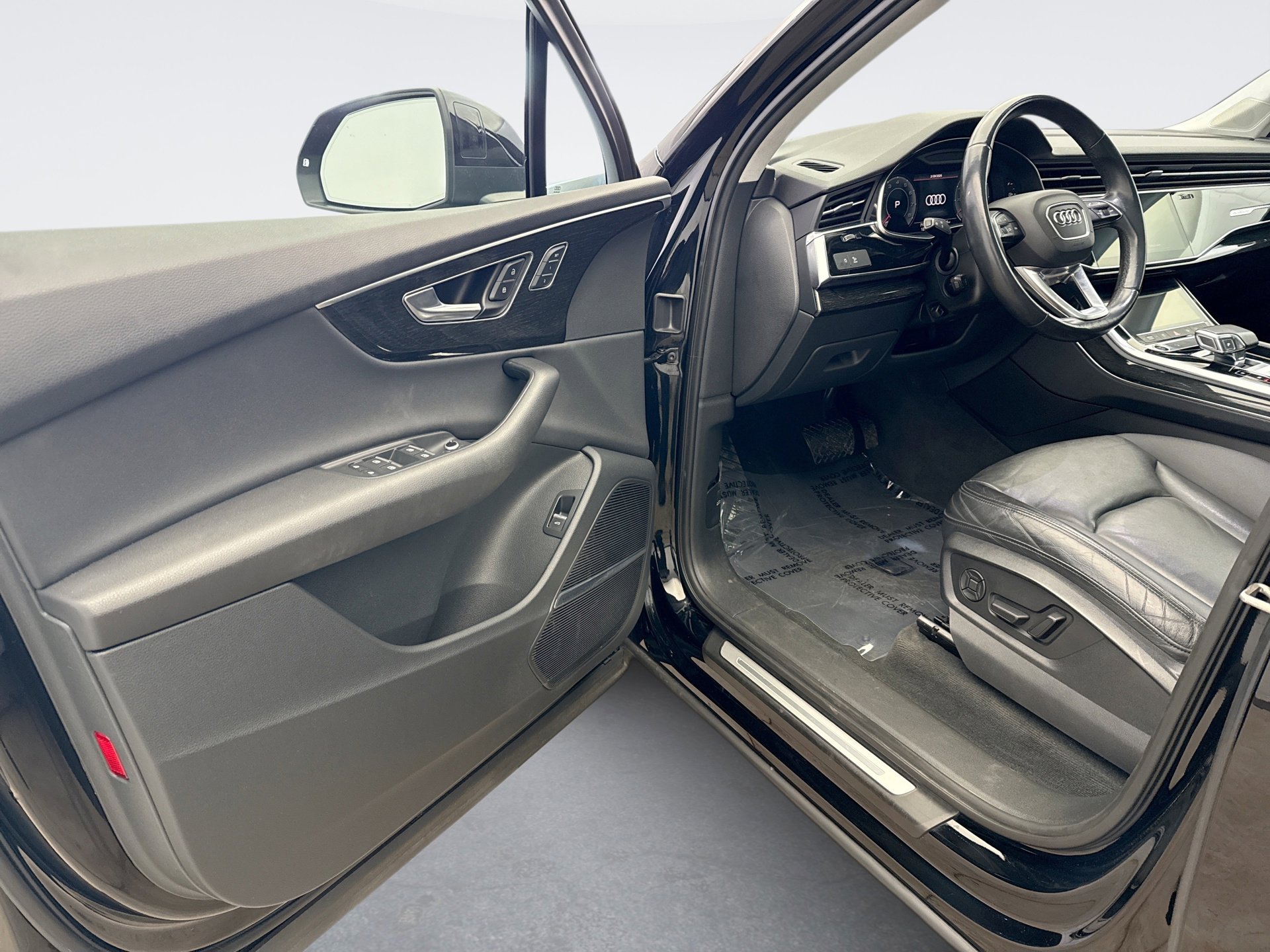 Used 2021 Audi Q7 3.0T Premium Plus image 9