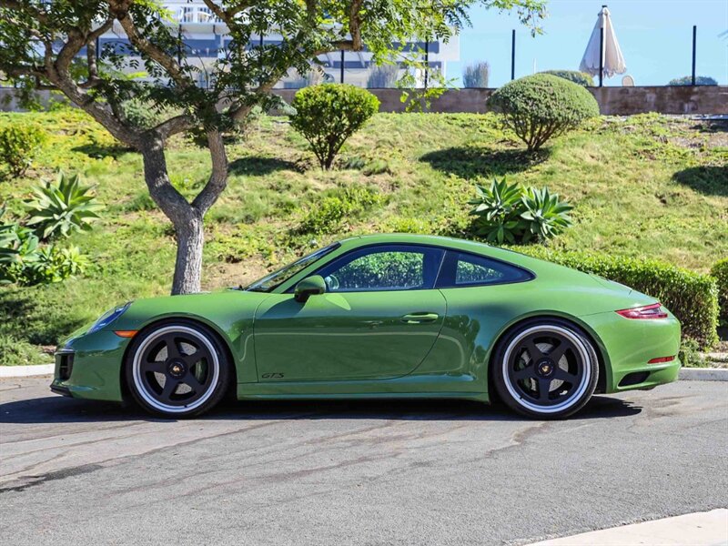 Used 2019 Porsche 911 Carrera GTS RWD image 2