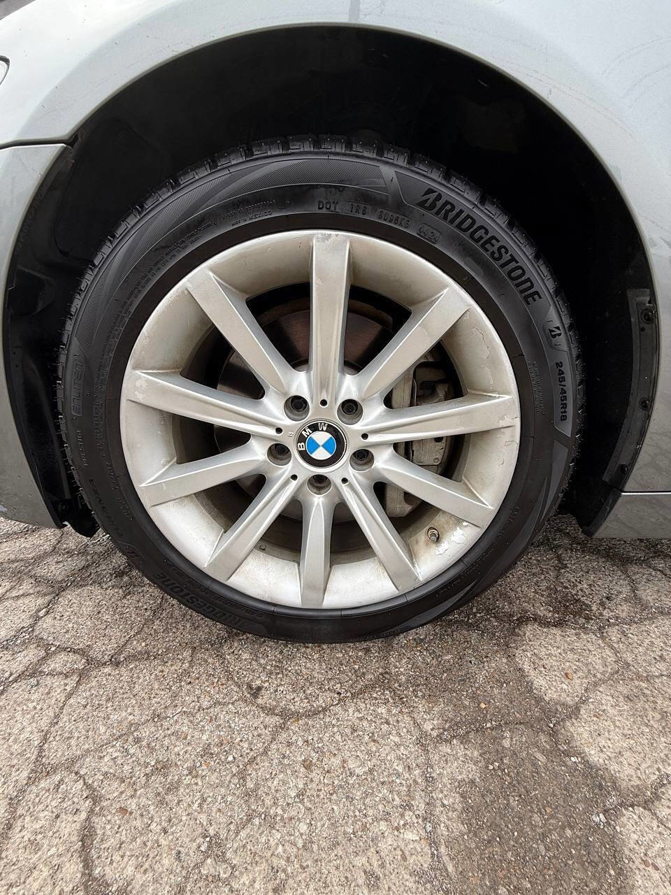 Used 2015 BMW 535i 535i 4dr Sedan image 26