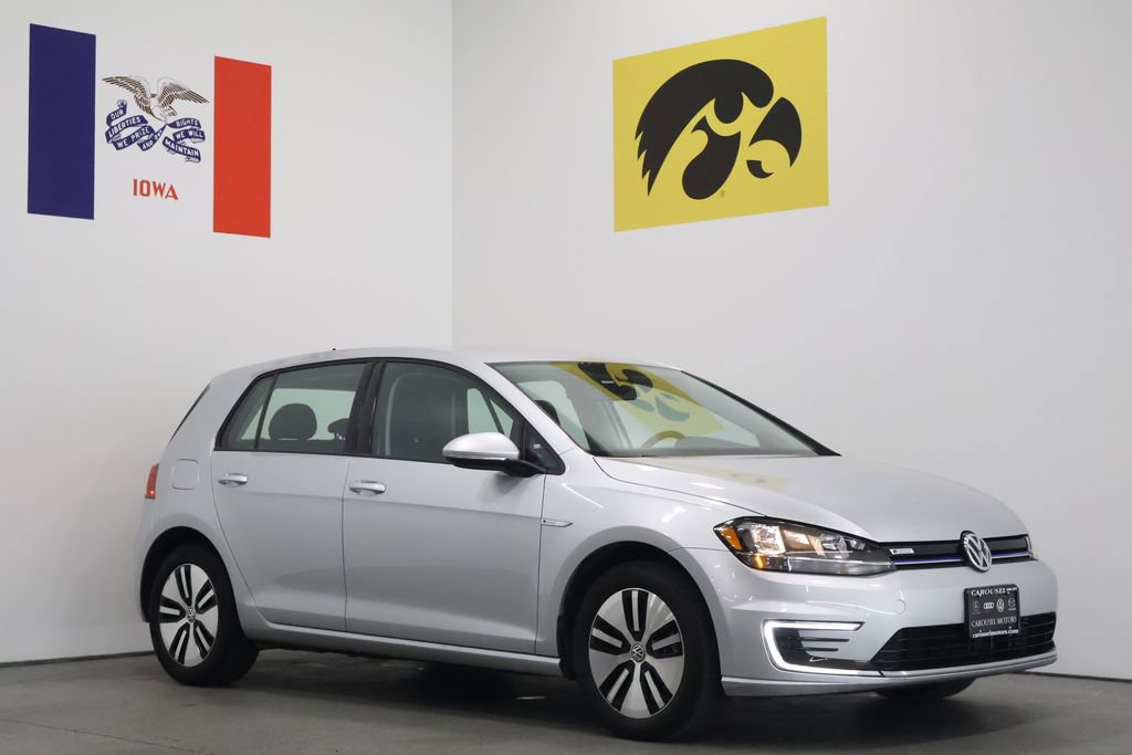 Used 2019 Volkswagen e-Golf SE w/ Driver Assistance Package