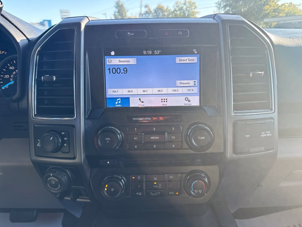 Used 2017 Ford F150 XLT w/ Equipment Group 302A Luxury AWD/4WD image 19