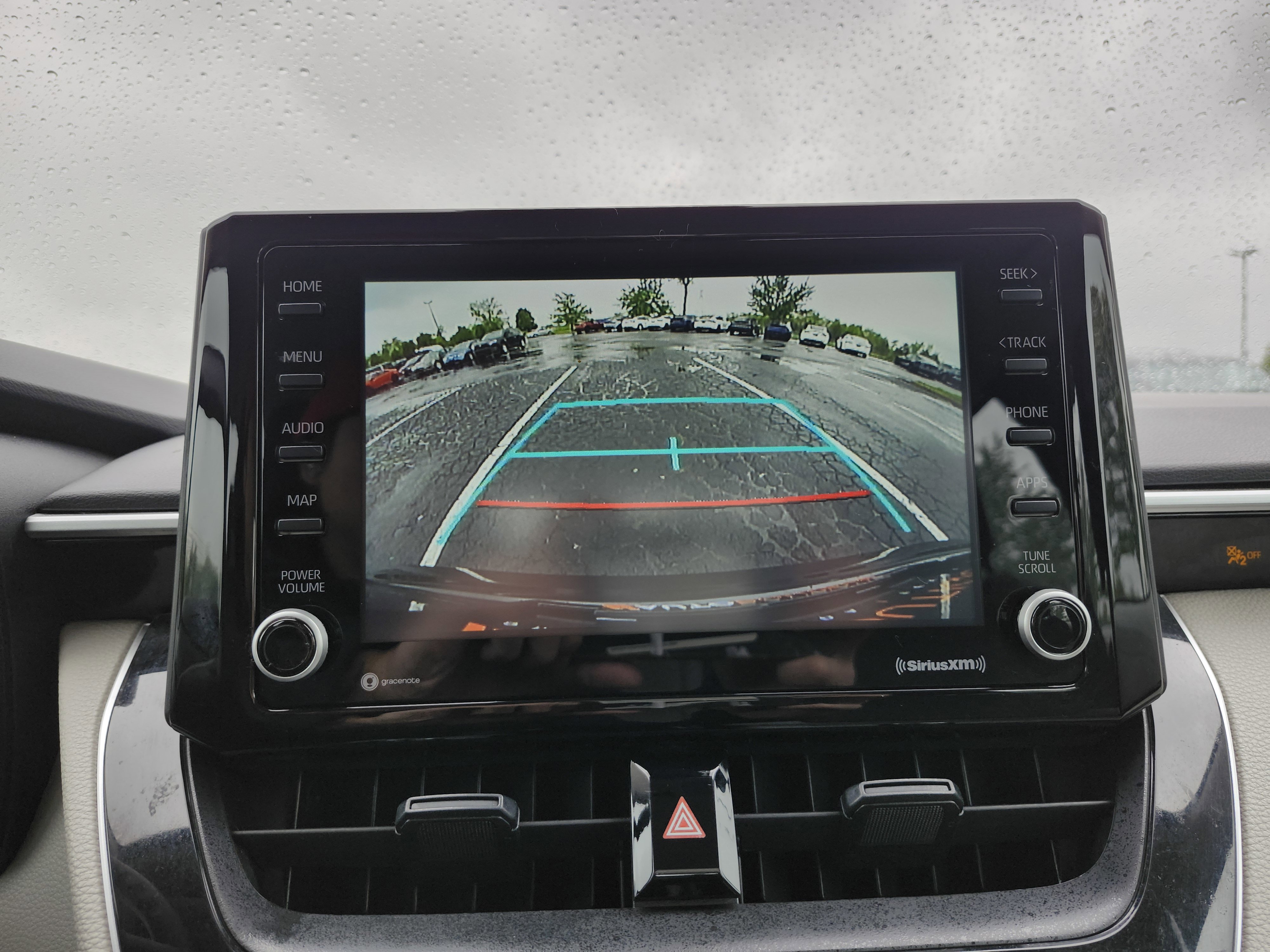 Used 2022 Toyota Corolla LE FWD image 2