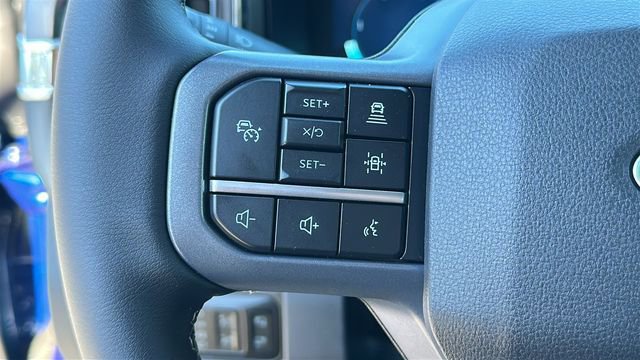 New 2026 Ford F250 Lariat w/ Black Appearance Package image 24