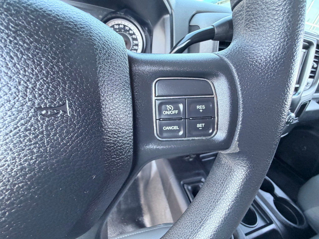 Used 2018 RAM 2500 Tradesman w/ Chrome Appearance Group AWD/4WD image 15