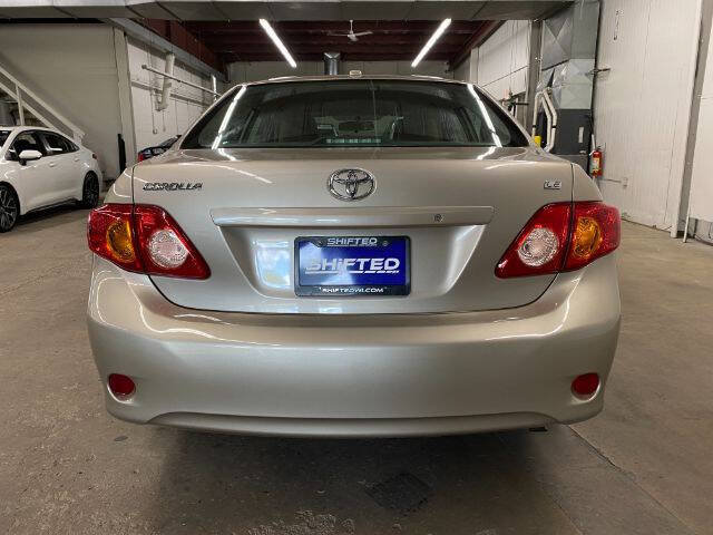 Used 2009 Toyota Corolla XLE FWD image 4